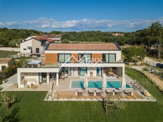 Poreč, edinstvena istrska vila z bazenom, Novo!