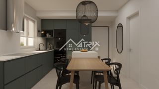 Medulin, stan v pritličju z vrtom, prvi vrsti do morja