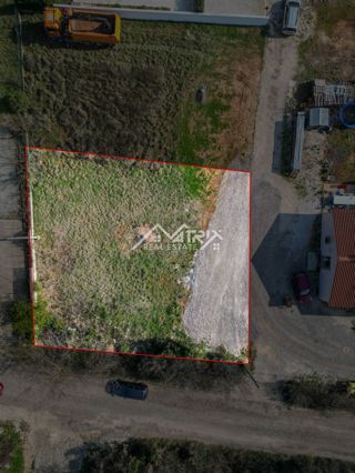 Pula okolica, gradbena parcela s projektom, top lokacija