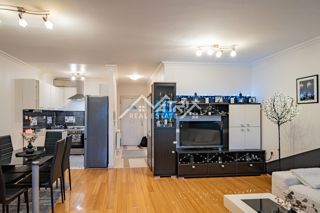 Stanovanje Našice, 64m2