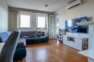 Stanovanje Osijek, 49m2