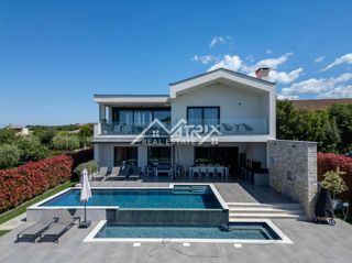 Poreč okolica, razkošna moderna vila s pogledom na morje