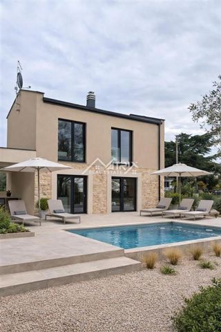 Novigrad okolica, samostojna hiša z bazenom