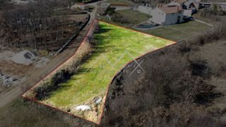 Zemljišče Svetvinčenat, 1.300m2