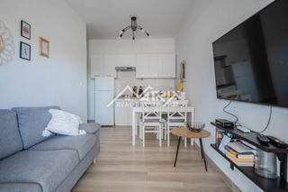 Pulj, dvosobno pritlično stanovanje s pokrito teraso