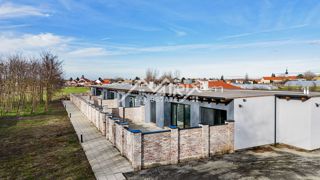 Stanovanje Kopačevo, Bilje, 370m2