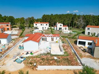 Poreč okolica, moderna pritlična hiša z istrskim pridihom