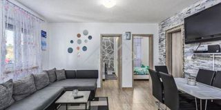 Stanovanje Novigrad, 67m2