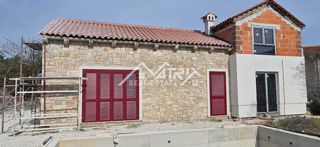 Svetvinčenat, Vila s bazenom v srcu Istre