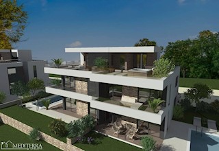 Apartma z bazenom na mirni lokaciji, blizu Novigrada, Istra