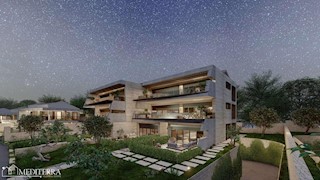 Apartma 2, v pritličju luksuznega kompleksa, 100 m od morja, Umag, Istra