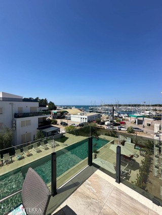Penthouse na edinstveni lokaciji, Novigrad, Istra