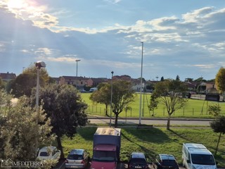 Stanovanje na mirni lokaciji s pogledom na morje, Umag, Istra