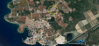 Zazidljivo zemljišče v Novigradu