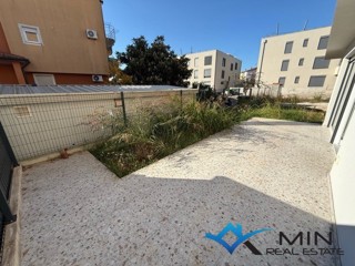 Novozgrajeno stanovanje v pritličju - Novigrad