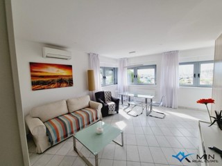 Stanovanje s čudovitim pogledom na morje in marino - Novigrad