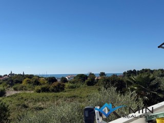Garsonjera s pogledom na morje – Novigrad