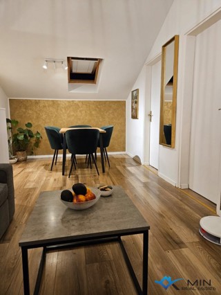 Apartma v centru 50 m od morja v Novigradu