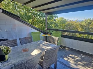 Malinska, dvonadstropno stanovanje s čudovito teraso in pogledom na morje!