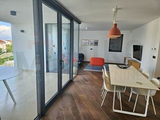 Malinska, moderno opremljen, udoben apartma blizu morja, PRODAJA!