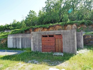 Uvala Soline, gradbeno zemljišče z začeto gradnjo, PRODAJA!