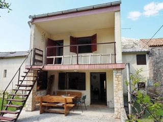 Baška, dvojček z vrtom, PRODAJA!