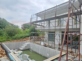Uvala Soline, nova polsamostojna hiša z bazenom v bližini morja, PRODAJA!