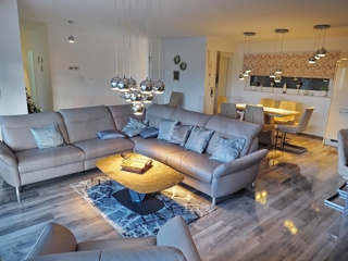 Malinska, luksuzni penthouse z dvigalom na odlični lokaciji 100m od morja