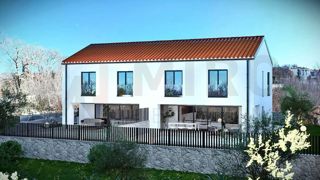 Malinska, okolica, zemljišče z gradbenim dovoljenjem, PRODAMO!