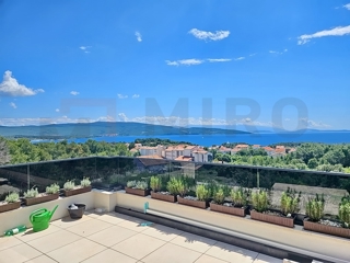 Mesto Krk, moderen penthouse z odprtim pogledom na morje, PRODAJA!