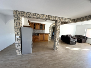 Valdebek, Pula, 74m2