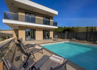 Svetvinčenat, 244m2