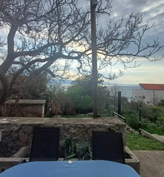 Smokvica Krmpotska, Novi Vinodolski, 51m2