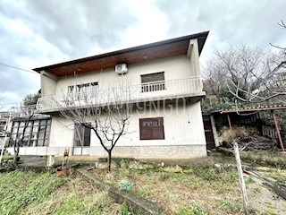 Hiša Svilno, Rijeka, 190m2