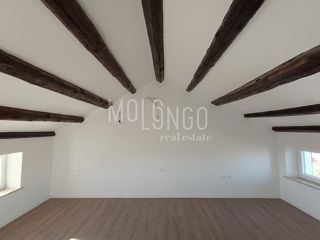 Hiša Višnjan, 200m2