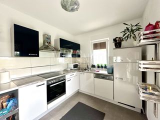 Stanovanje/apartma Viškovo, 141,89m2