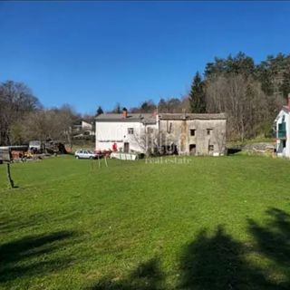 Hiša Klana, 100m2
