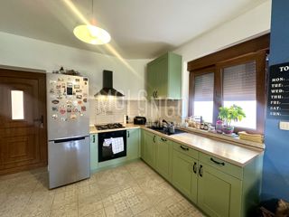 Stanovanje/apartma Donja Vežica, Rijeka, 94m2