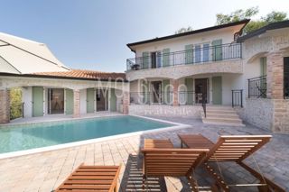 Hiša Vižinada, 253m2