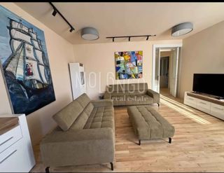 Stanovanje/apartma Centar, Rijeka, 90m2