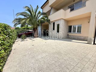 Hiša Jadranovo, Crikvenica, 363m2