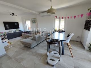 Stanovanje/apartma Viškovo, 162m2