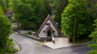 GORSKI KOTAR, LIČ - Planinska hiša z wellnessom
