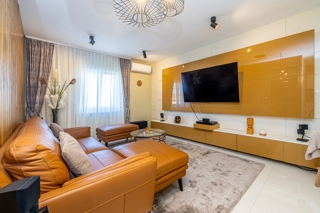 OTOK KRK, MALINSKA - Dvosobni apartma blizu morja