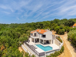OTOK KRK, VRBNIK - Luksuzna hiša z bazenom blizu morja