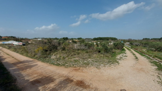 Vodice - Zemljišče v industrijski coni - 839m2