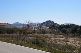 Tribunj - gradbeno zemljišče z razgledom na morje