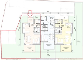 Srima - dvonadstropna vrstna hiša z vrtom