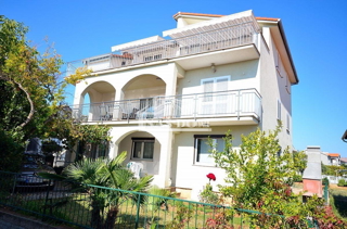 Vodice - Samostoječa hiša 343m2