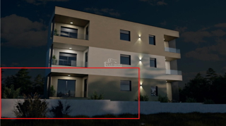 Šibenik - dvosobno stanovanje z vrtom